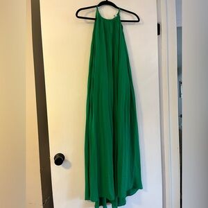 Line & Dot | Pleated Trapeze Dress | Green